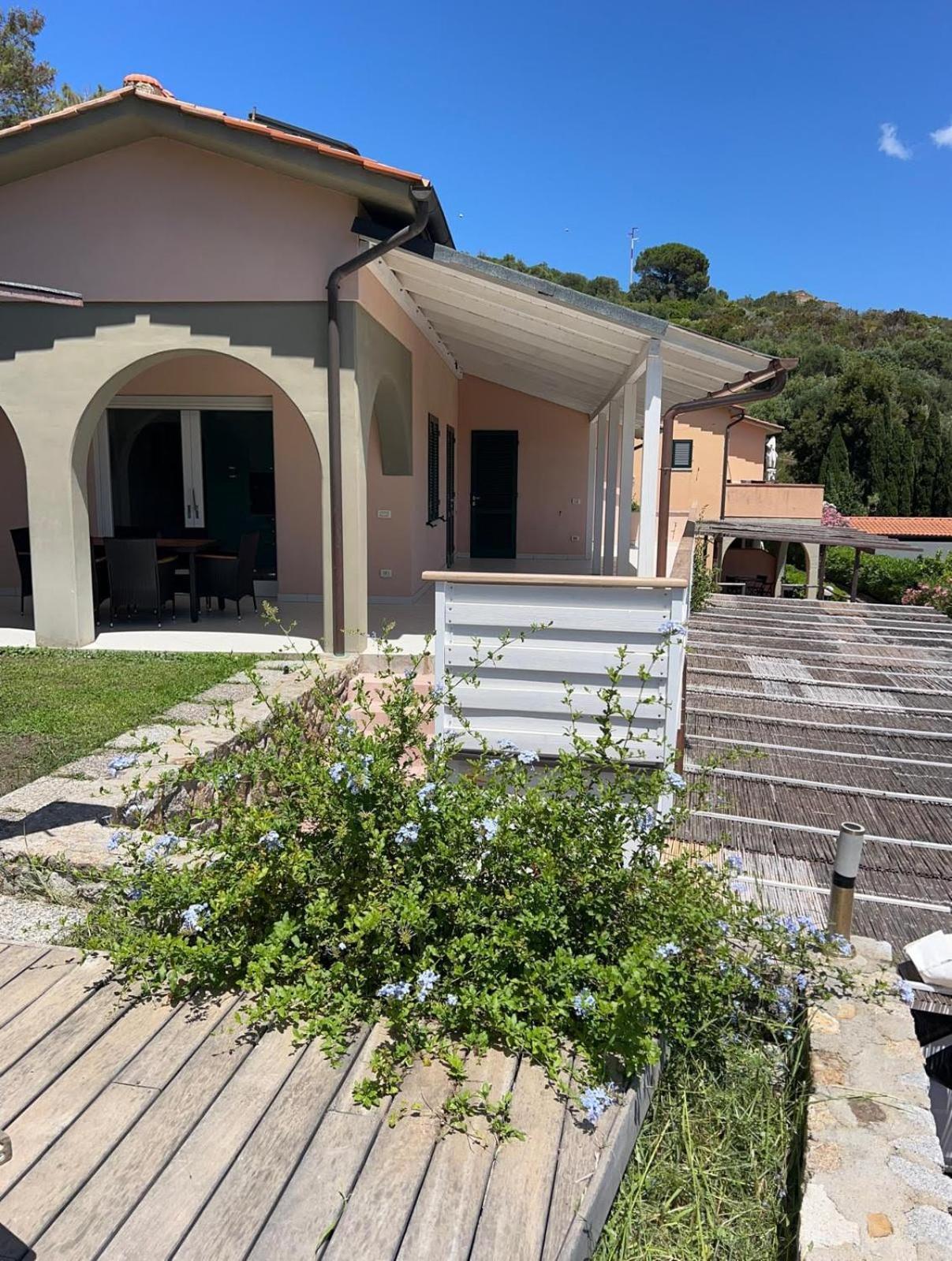 Residence Le Solane Marina di Campo Exterior photo